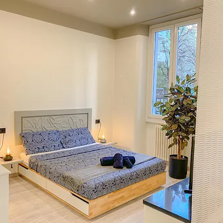 Paoli Bosco Verticale - 15 Min From Duomo Apartamento