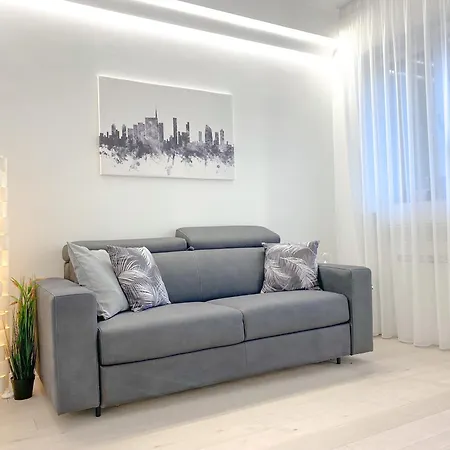 Cardano - 5 Minuti Dalla Stazione Milan