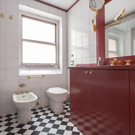 アパート Stylish & Cozy Brera District 1br By Rentopolis ミラノ