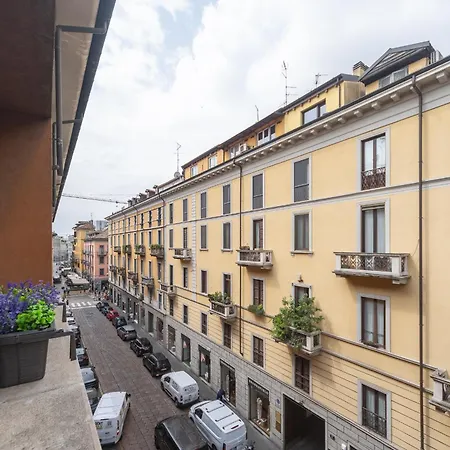 Stylish & Cozy Brera District 1br By Rentopolis * מילאנו