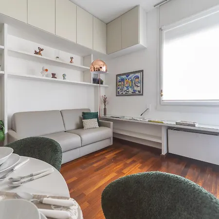Stylish & Cozy Brera District 1br By Rentopolis * מילאנו