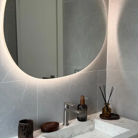 Bollicina - Free Parking, Ac & Balcony * Milaan