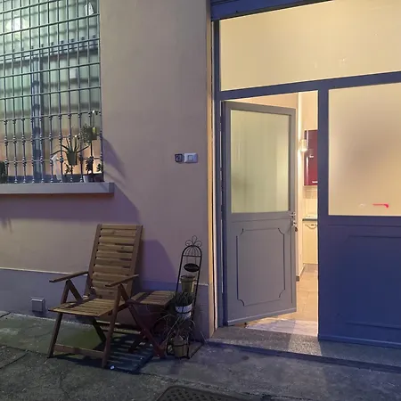 Reginamilanobnb In Porta Romana Milano
