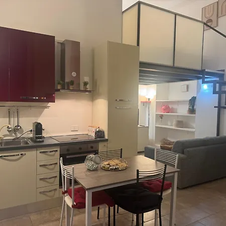 Reginamilanobnb In Porta Romana * Milano