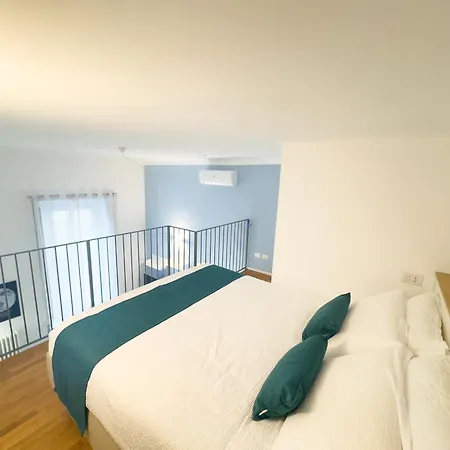 New One Bedroom In Isola Area * Mediolan