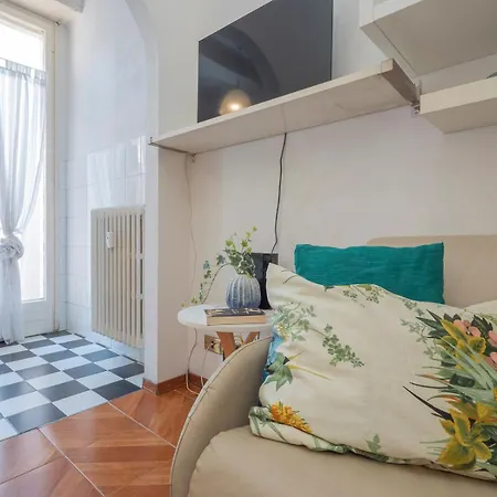 Moscova Gem - Bright And Quiet 5th Floor Apartamento