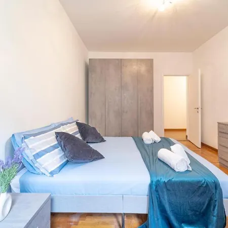 I-host Luxury - Certosa 1 Apartment