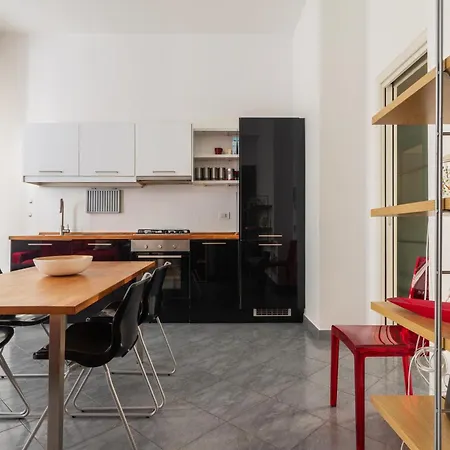 Casati25 Bilocale In Repubblica Appartement