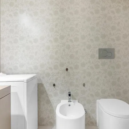 Ca2 - Loreto - Duomo- 10 Minutes From The Duomo - Apartament