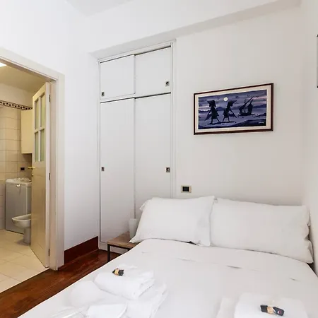 Youhosty - Montenapoleone Noble Flat Appartamento