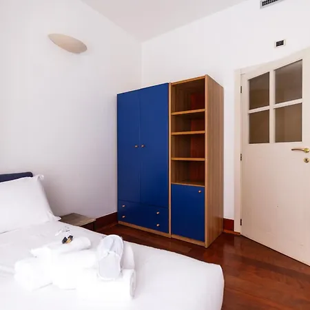 Appartamento Youhosty - Montenapoleone Noble Flat *