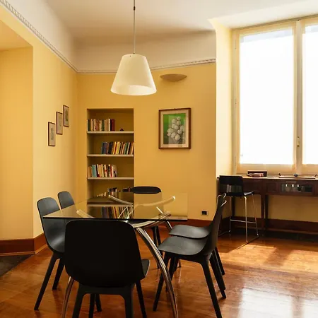 Appartamento Youhosty - Montenapoleone Noble Flat *