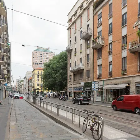 Brera In Missori Apartamento Milão