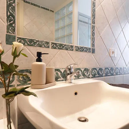 Sva18 - Fully Equipped Large Flat - S Ambrogio Apartamento