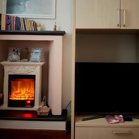 Sunday's Flat/monolocale Zona Bocconi * Милан