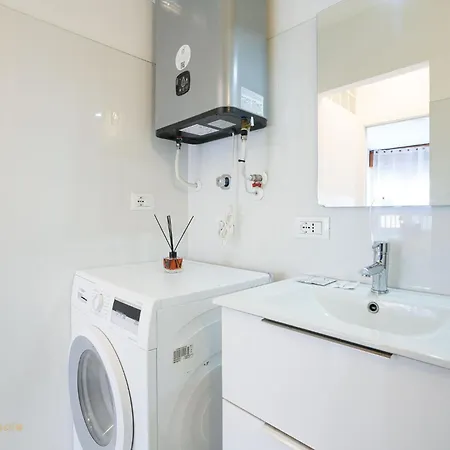 דירה Loft De Sanctis מילאנו