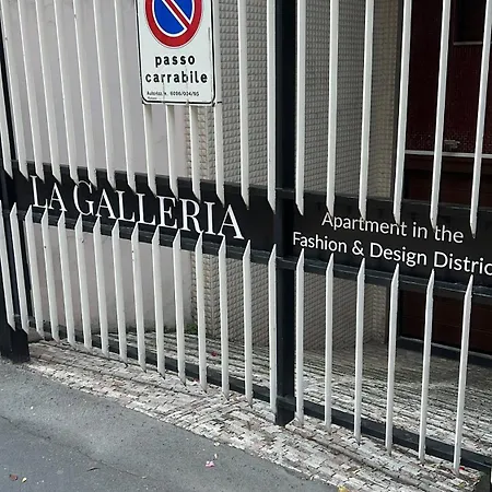 Apartment La Galleria Milan
