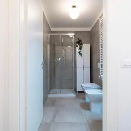 Monviso Sweet - Near Center - M5 Station Апартаменты