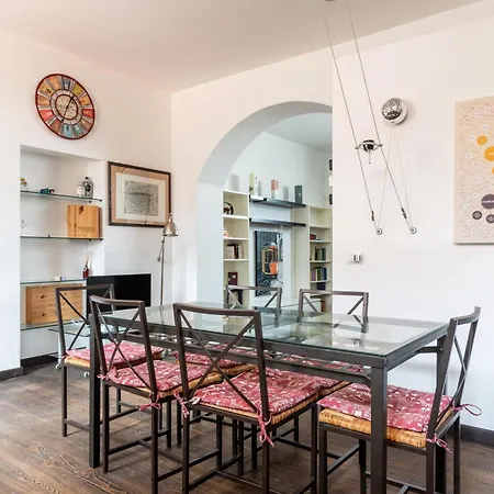 Apartament Open Space Ludovico Navigli Mediolan