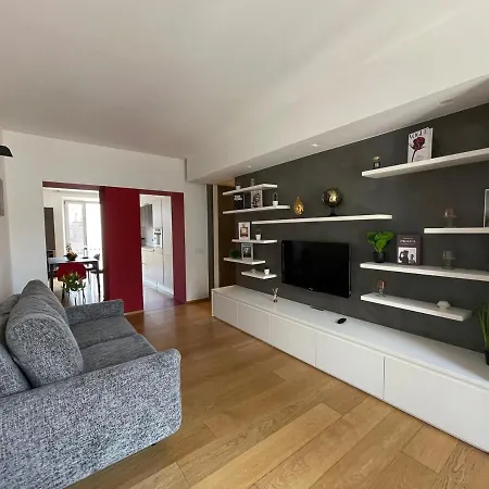 Luxury Brera - Corso 9 *