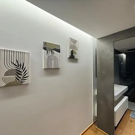Luxury Brera - Corso 9