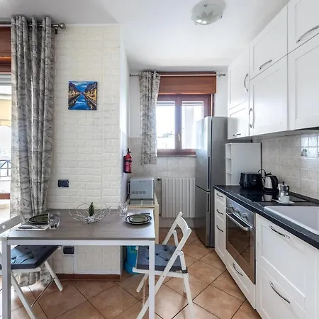 Apartment Brenta Fondazione Prada - Free Private Parking & Terrace *