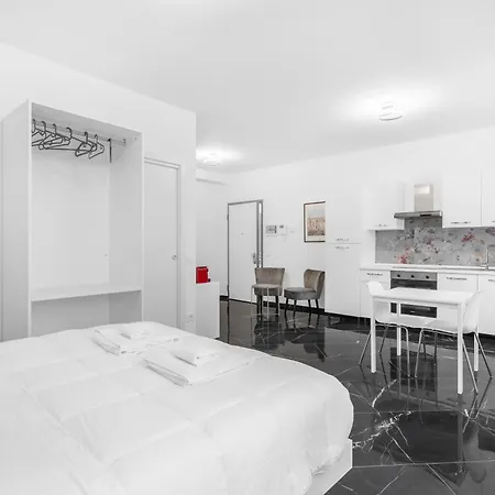 Ponale Foresteria Lombarda Hotel Milano