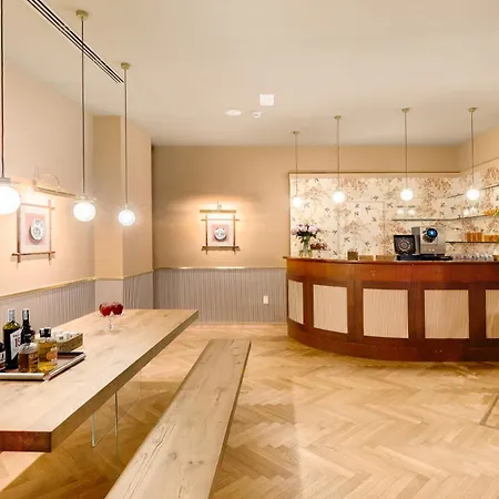 Qc Porta Romana 酒店 4*