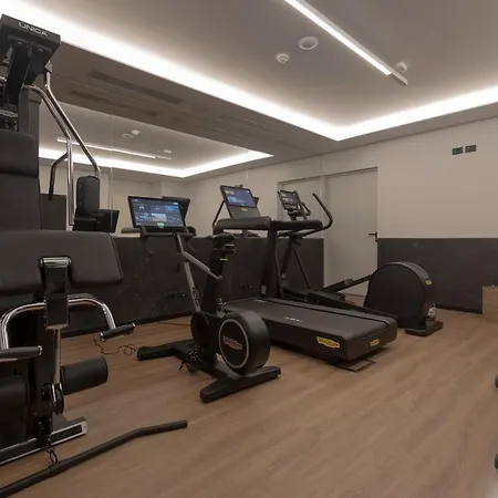 Hotiday Collection - Cinque Giornate 4*