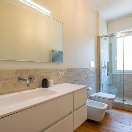 Porta Romana's Nest - Accogliente Con Terrazza Privata Lägenhet *