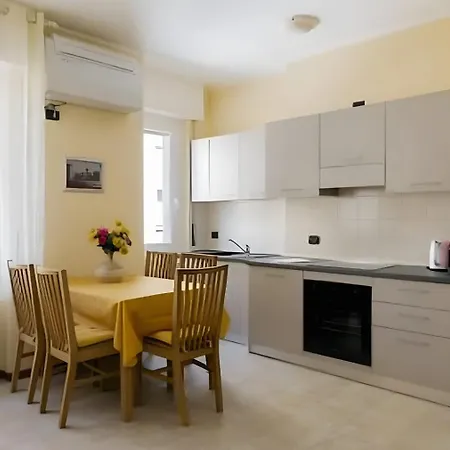 I-host - Della Torre 32 Appartement