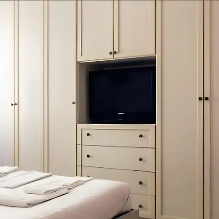 I-host - Della Torre 32 Appartement Milan