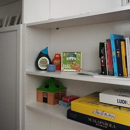 10 Min - Bright & Modern, Up To 5 Beds דירה *