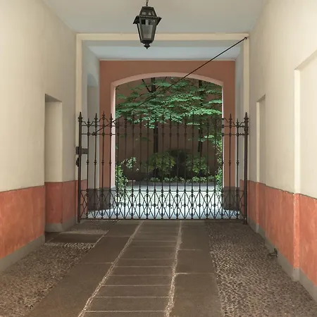 Pontida Nest - New Exclusive - Moscova