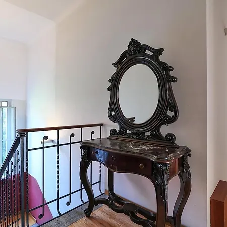 Charming Liberty-style With Garden And Parking Near Life Vila