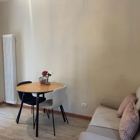 Appartement La Regina Delle Locazioni Ai Navigli *