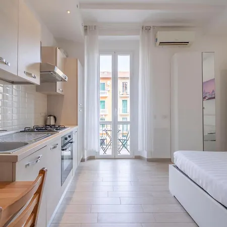 Napoli Lejlighed Milano