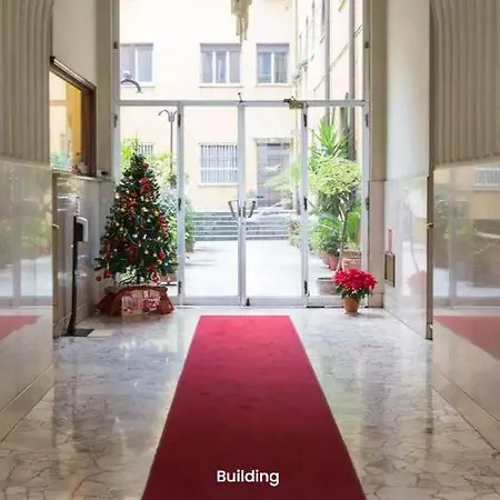 Apartment Decorato Professionalmente Milan
