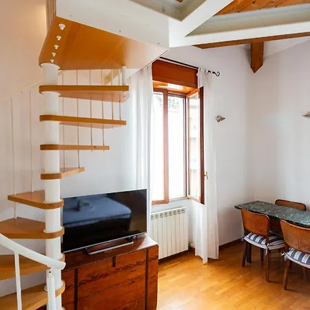 Ingegnoli1 Bright Floor By Hospity Milano