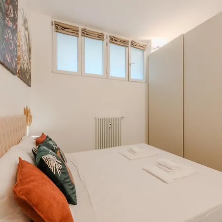 Easytopstay - Comfort Moderno A Apartment