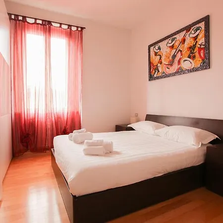 La Casa Di Moreno - Elegant In Corso Vercelli *