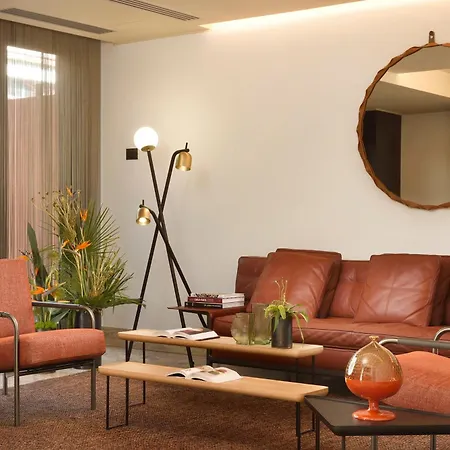 Milan Suite Hotel Отель