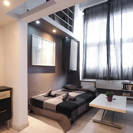 Appartement Primopiano - Schiaparelli A Flat