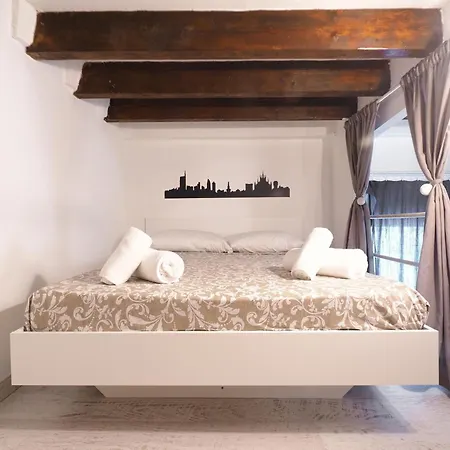 Primopiano - Schiaparelli A Flat *