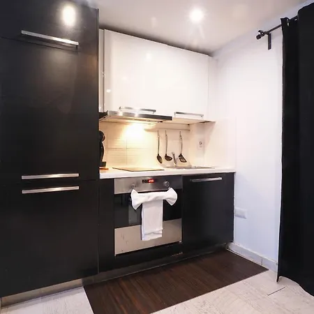 Primopiano - Schiaparelli A Flat * ميلان