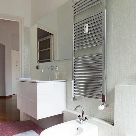 Διαμέρισμα Bright House Center On Subway Lines 1,2 &3 *