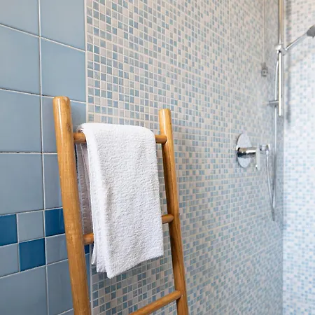 Sunshine-filled On Subway *