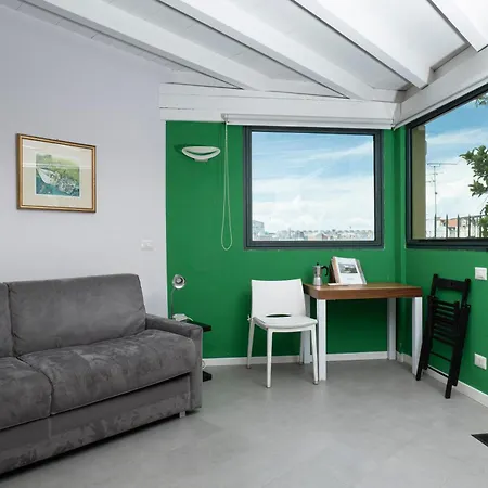 Dream Garden Center On Subway 10 Guest Apartamento