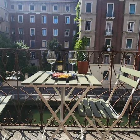 Navigli Darsena - Luxury With Balcony *