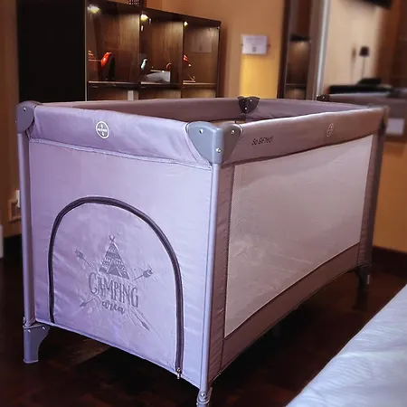 Casa D'artista - Art Experience - Metro M1- Ac- Wifi Lejlighed Milano